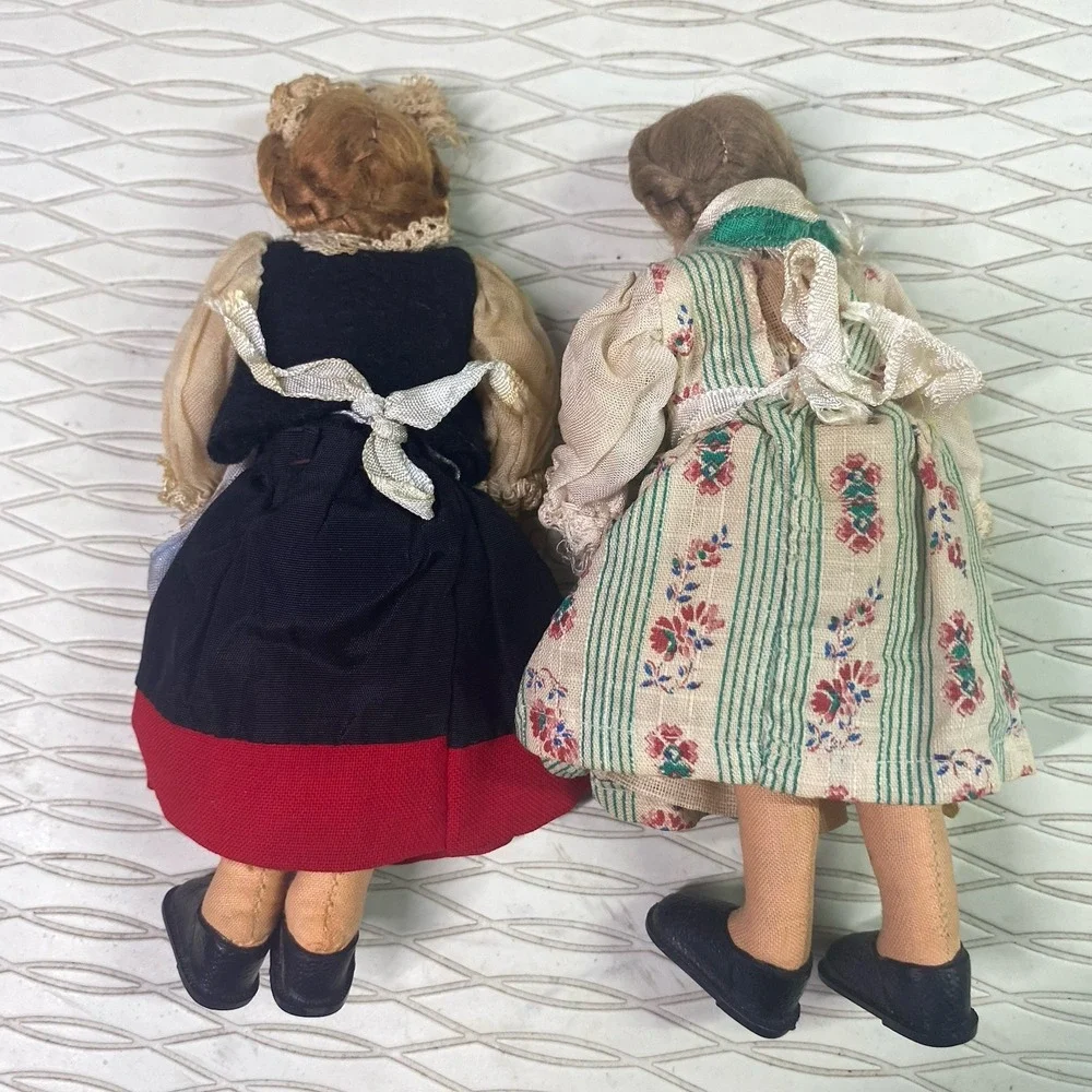 Vintage 2-German Stuffed Collector Bisque Dolls In Italian Folk Costume –6